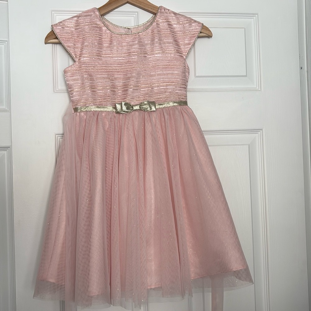 Girls dress